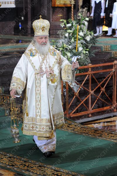 Патриарх Кирилл провел рождественскую службу Патриарх Кирилл провел рождественскую службу