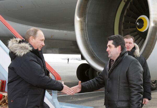 Премьер-министр РФ Владимир Путин прибыл в Тюмень Премьер-министр РФ Владимир Путин прибыл в Тюмень