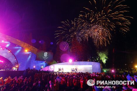 Церемония закрытия X Зимних Паралимпийских игр Церемония закрытия X Зимних Паралимпийских игр