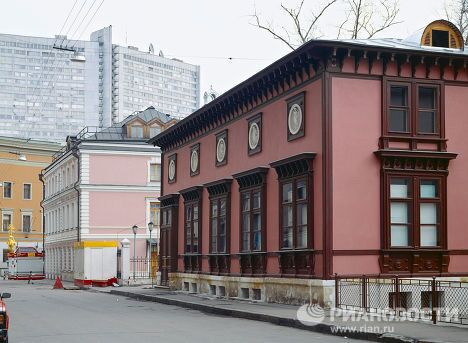 Жилой дом архитектора Михаила Осиповича Лопыревского Жилой дом архитектора Михаила Осиповича Лопыревского