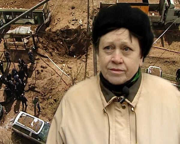 Асфальт разлетелся метровыми глыбами - очевидец взрыва на газопроводе Асфальт разлетелся метровыми глыбами - очевидец взрыва на газопроводе