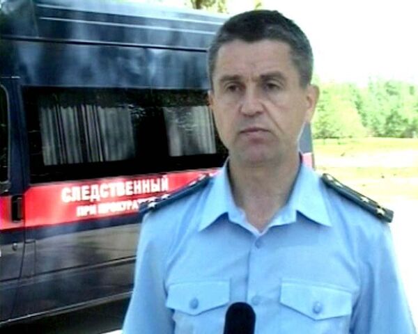 Следователи РФ и Польши на месте крушения самолета президента Польши Следователи РФ и Польши на месте крушения самолета президента Польши