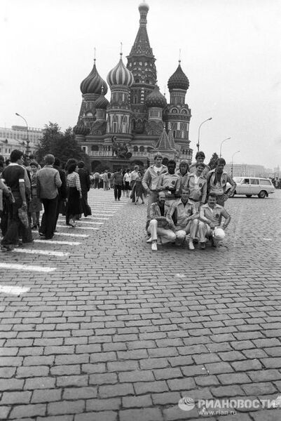 Иностранные туристы Иностранные туристы