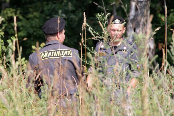 Оцепление места вырубки деревьев в Химкинском лесу Оцепление места вырубки деревьев в Химкинском лесу