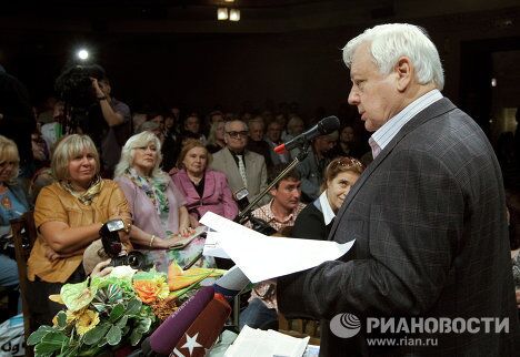 Художественный руководительм МXАТ им.А. П. Чеxова Олег Табаков Художественный руководительм МXАТ им.А. П. Чеxова Олег Табаков