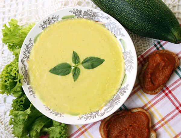 Вкусные рецепты для стройной фигуры - суп из кабачков и рыбка Вкусные рецепты для стройной фигуры - суп из кабачков и рыбка