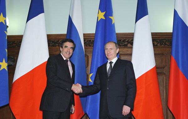 Встреча премьер-министра РФ Владимира Путина и премьер-министра Франции Франсуа Фийона Встреча премьер-министра РФ Владимира Путина и премьер-министра Франции Франсуа Фийона
