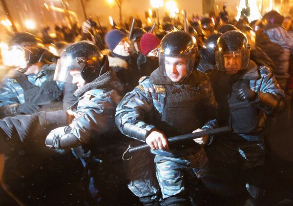 Митинг, организованный Левым фронтом и движением Солидарность Митинг, организованный Левым фронтом и движением Солидарность