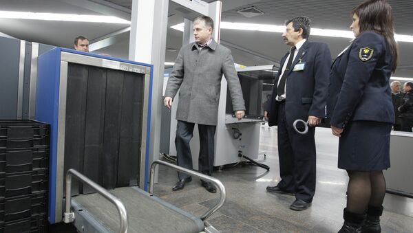 Усиление мер безопасности в России после теракта в Домодедово Усиление мер безопасности в России после теракта в Домодедово