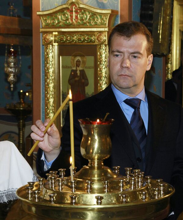Дмитрий Медведев посетил подмосковный храма святителя Тихона Дмитрий Медведев посетил подмосковный храма святителя Тихона