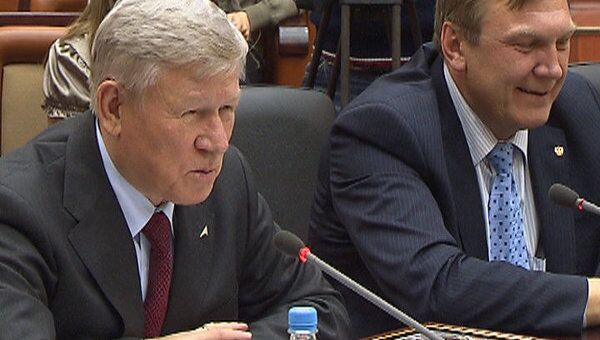 Глава Роскосмоса обещал лично веселить экипаж МКС по телефону Глава Роскосмоса обещал лично веселить экипаж МКС по телефону