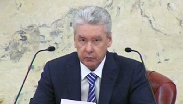Собянин хочет заменить старые автобусы в Москве и сделать город зеленее Собянин хочет заменить старые автобусы в Москве и сделать город зеленее
