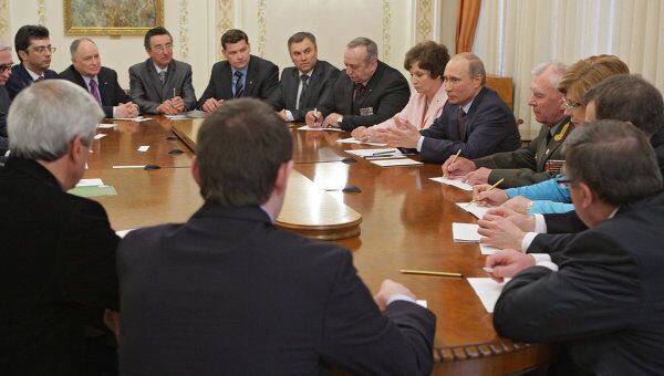 Встреча Владимира Путина с членами Координационного совета Общероссийского народного фронта Встреча Владимира Путина с членами Координационного совета Общероссийского народного фронта
