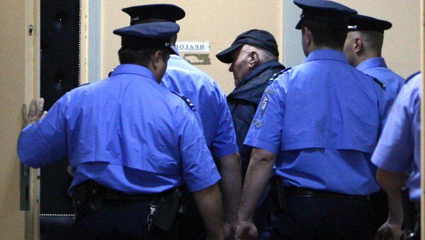 Ратко Младич доставлен в суд в Белграде Ратко Младич доставлен в суд в Белграде