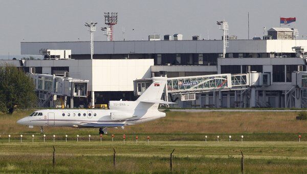 Самолет, на котором доставили Младича в Нидерланды Самолет, на котором доставили Младича в Нидерланды