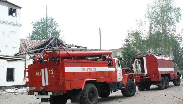 Тушение пожара на военном арсенале в Удмуртии Тушение пожара на военном арсенале в Удмуртии
