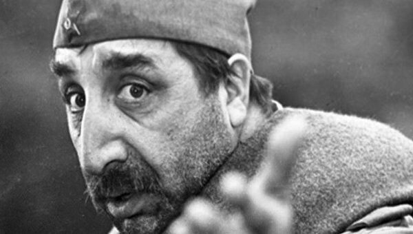 4 июля родился актер Фрунзе Мкртчян 4 июля родился актер Фрунзе Мкртчян