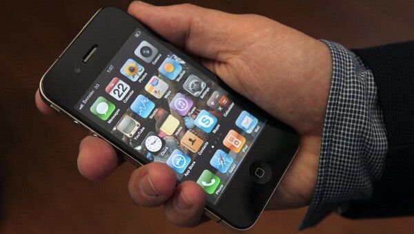 Начало продаж нового мобильного телефона iPhone 4G в Москве. Архив Начало продаж нового мобильного телефона iPhone 4G в Москве. Архив