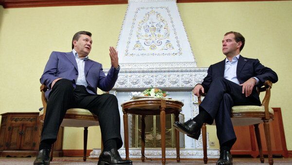 Президенты РФ и Украины Д.Медведев и В.Янукович в Завидово Президенты РФ и Украины Д.Медведев и В.Янукович в Завидово