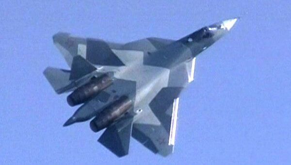 Полет секретного истребителя пятого поколения Т-50 на МАКС-2011 Полет секретного истребителя пятого поколения Т-50 на МАКС-2011