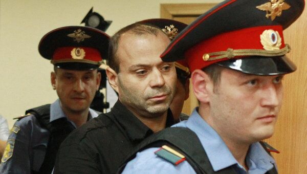Арест подполковника милиции в отставке Дмитрия Павлюченкова Арест подполковника милиции в отставке Дмитрия Павлюченкова
