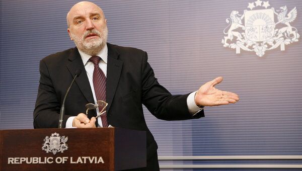 Премьер-министр Латвии Иварс Годманис подал в отставку Премьер-министр Латвии Иварс Годманис подал в отставку