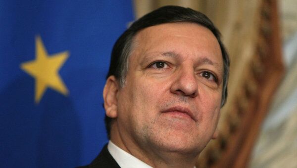 Баррозу приветствует подписание Клаусом Лиссабонского договора Баррозу приветствует подписание Клаусом Лиссабонского договора