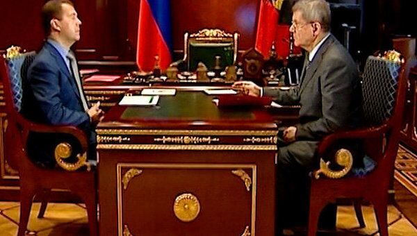 Генпрокурор доложил Медведеву о выявлении огромных хищений в сфере ЖКХ Генпрокурор доложил Медведеву о выявлении огромных хищений в сфере ЖКХ