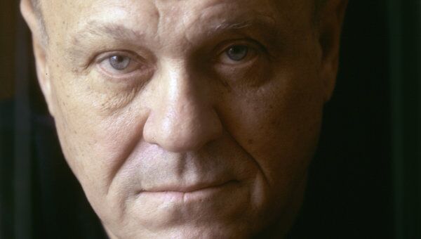 Актер и кинорежиссер Владимир Валентинович Меньшов Актер и кинорежиссер Владимир Валентинович Меньшов
