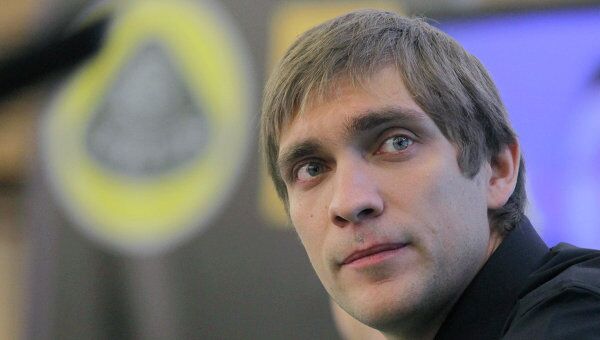 Виталий Петров Виталий Петров
