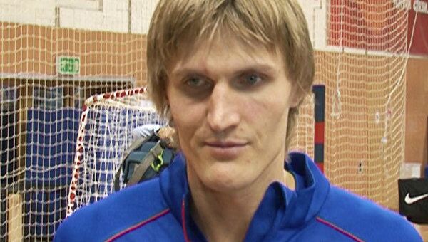 Андрей Кириленко раскрыл детали своего трехлетнего контракта с ЦСКА Андрей Кириленко раскрыл детали своего трехлетнего контракта с ЦСКА
