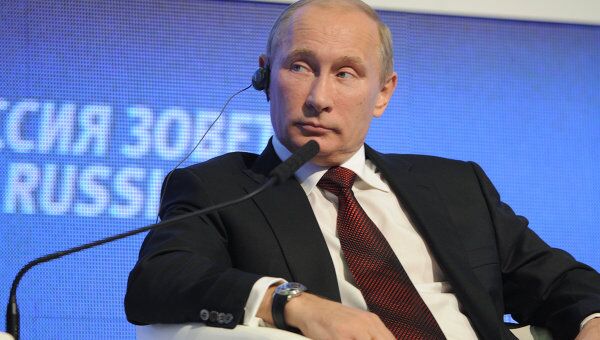 Премьер Владимир Путин уверен, что российская экономика продолжит расти даже в условиях мирового экономического кризиса Премьер Владимир Путин уверен, что российская экономика продолжит расти даже в условиях мирового экономического кризиса