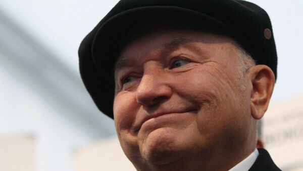 Юрий Лужков Юрий Лужков