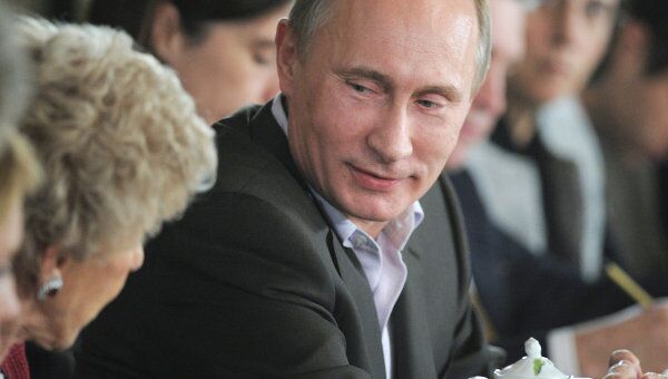 В. Путин встретился с членами дискуссионного клуба Валдай В. Путин встретился с членами дискуссионного клуба Валдай