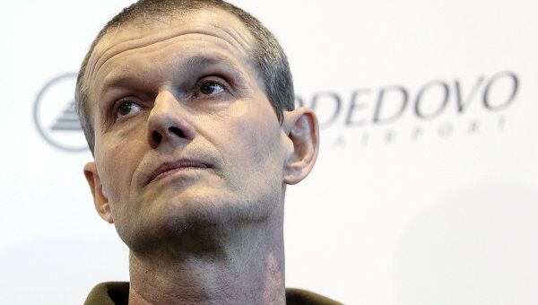 Пилот авиакомпании Rolkan Investments Ltd Владимир Садовничий прибыл в Москву Пилот авиакомпании Rolkan Investments Ltd Владимир Садовничий прибыл в Москву