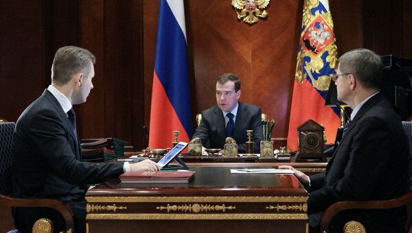 Встреча Д. Медведева с П.Астаховым и Ю.Чайкой Встреча Д. Медведева с П.Астаховым и Ю.Чайкой