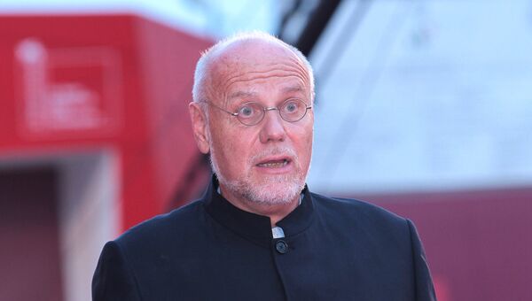 Программный директор Марко Мюллер Программный директор Марко Мюллер
