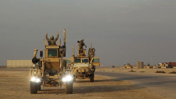 Последняя колонна войск США покинула Ирак Последняя колонна войск США покинула Ирак