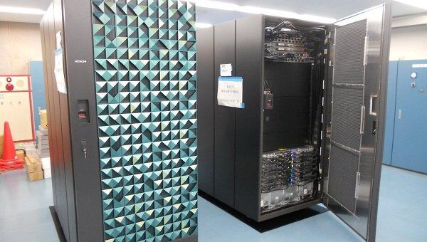 Суперкомпьютер Hitachi SR16000 в университете Токио Суперкомпьютер Hitachi SR16000 в университете Токио