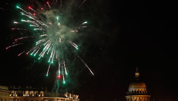 Празднование Нового года в Санкт-Петербурге Празднование Нового года в Санкт-Петербурге