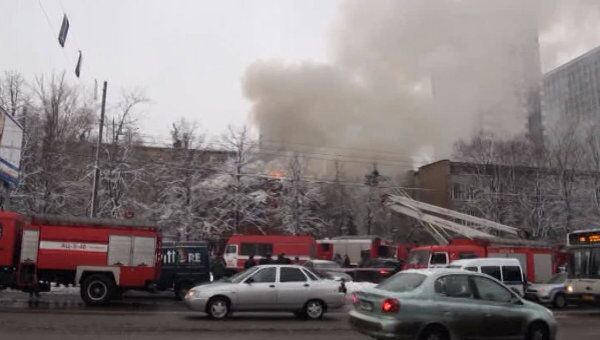 Пожар после взрыва газа в московском ресторане. Видео очевидца Пожар после взрыва газа в московском ресторане. Видео очевидца