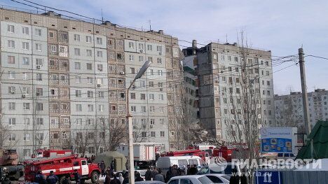 Обрушение жилого дома в Астрахани Обрушение жилого дома в Астрахани