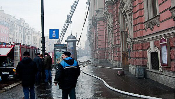 Пожар в дворце Белосельских-Белозерских. Ликвидация пожара в Пожар в дворце Белосельских-Белозерских. Ликвидация пожара в