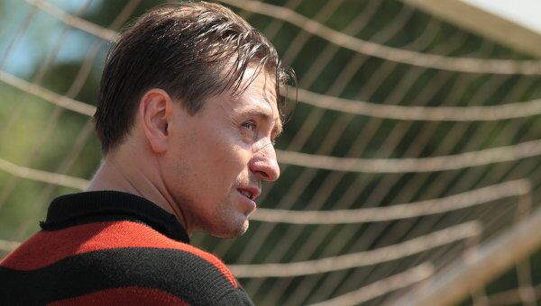 Сергей Безруков в фильме Матч Сергей Безруков в фильме Матч