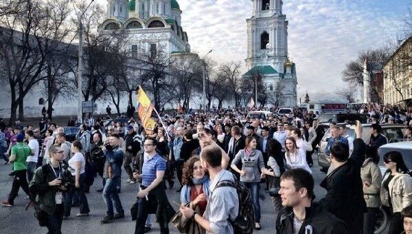 Митинг в поддержку экс-кандидата в мэры Астрахани Олега Шеина Митинг в поддержку экс-кандидата в мэры Астрахани Олега Шеина