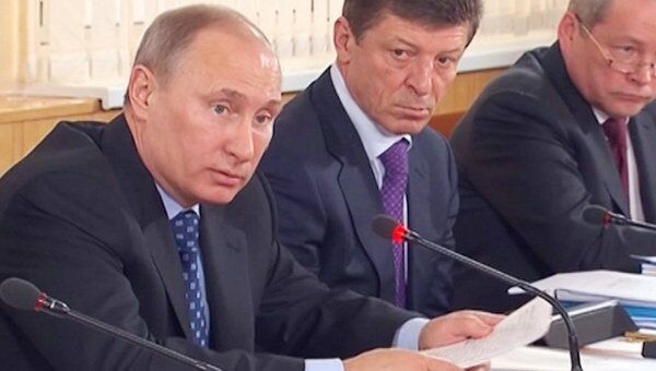 Путин заявил о возможной отмене экспертизы проектов строительства жилья Путин заявил о возможной отмене экспертизы проектов строительства жилья