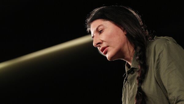 Югославская художница Марина Абрамович Югославская художница Марина Абрамович