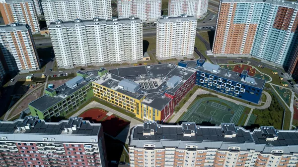 Самая большая в России школа открыта в Москве Самая большая в России школа открыта в Москве