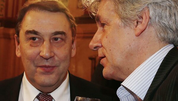 Председатель оргкомитета партии Гражданская инициатива Андрей Нечаев (слева). Архивное фото Председатель оргкомитета партии Гражданская инициатива Андрей Нечаев (слева). Архивное фото