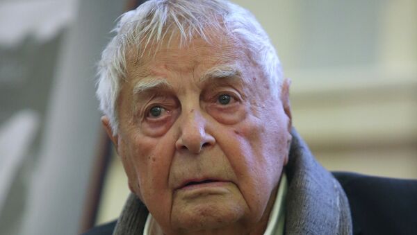 Народный артист России Юрий Любимов Народный артист России Юрий Любимов